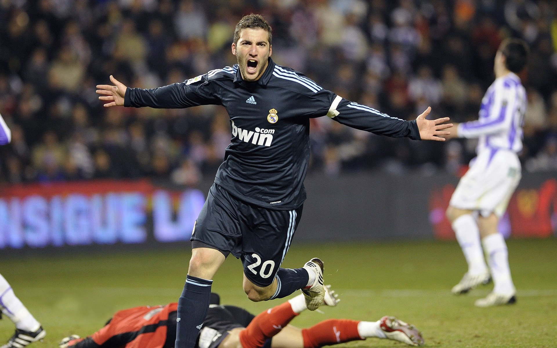 蒂亚戈魔笛奏响非洲狂想曲，个人英雄主义与摩洛哥的战术革命如何颠覆马德里神话