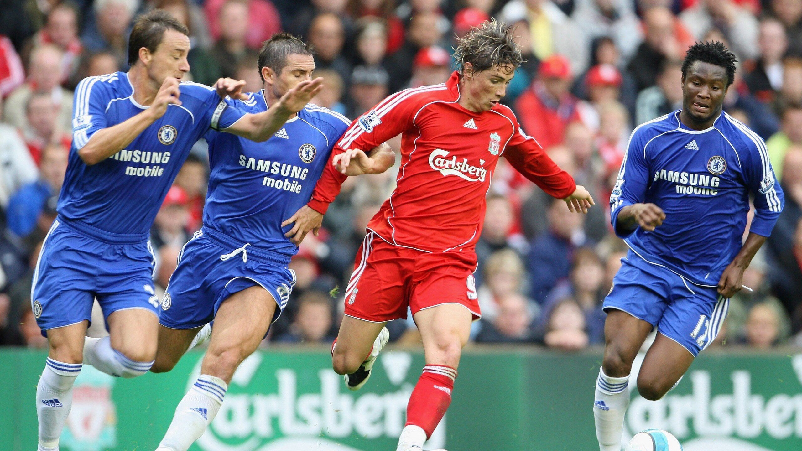 当东方龙纹遇见罗马狼徽，福登在欧冠之巅的时空交响