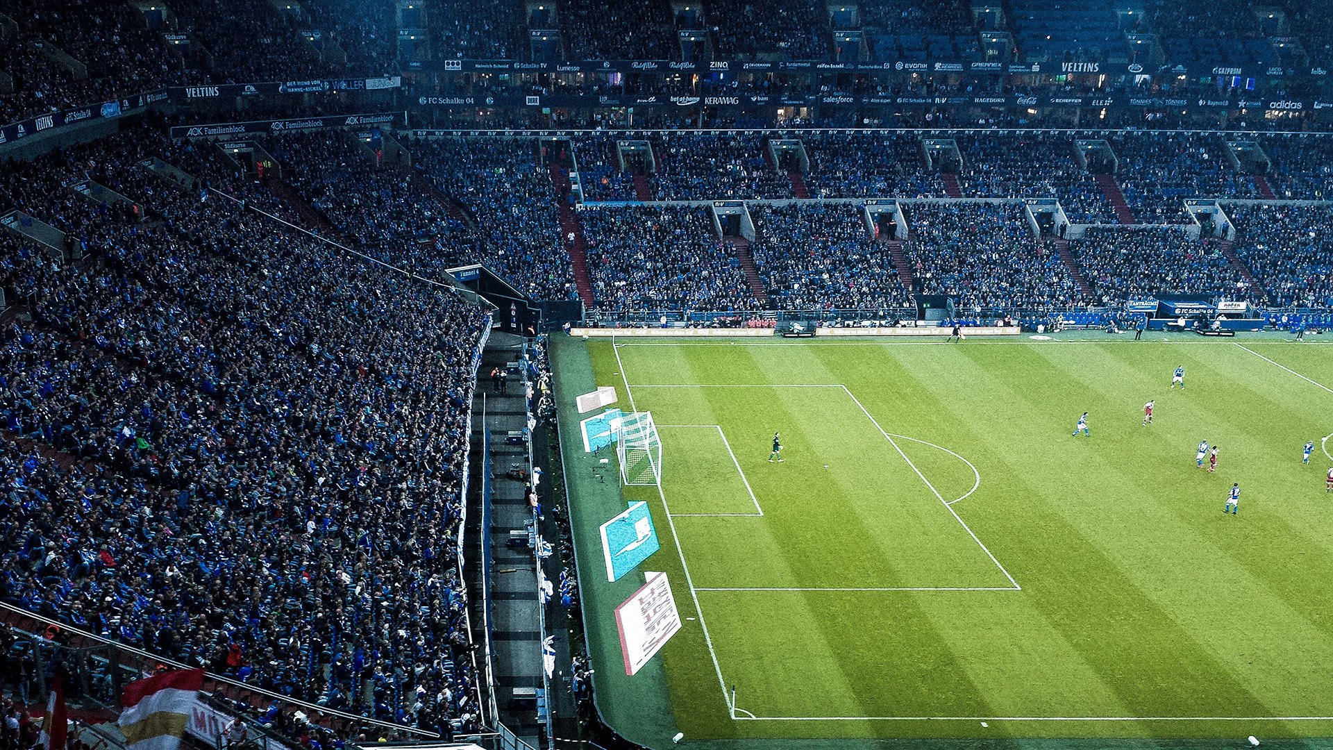 绿茵场上的地缘政治，当伊朗拿下英格兰，卡拉斯科在欧冠半决赛接管比赛